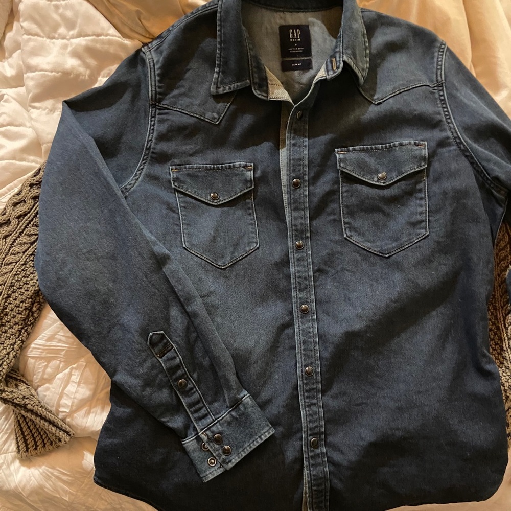 Gap denim men’s shirt